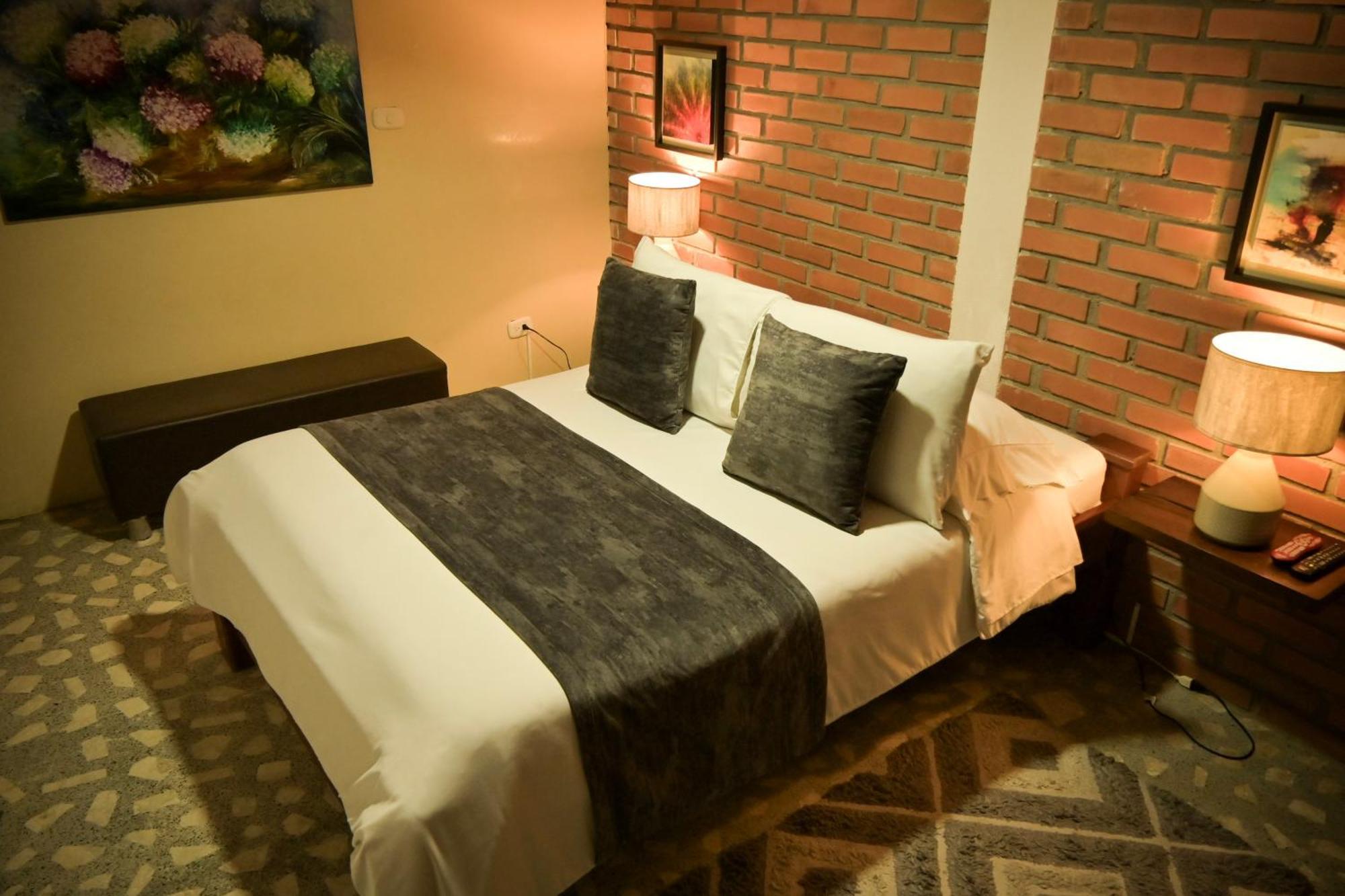 Hotel Visperas Santa Rosa de Cabal Exterior photo